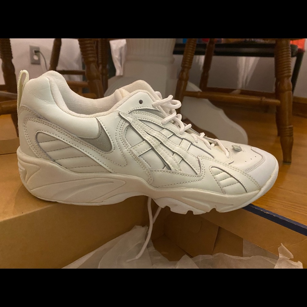 ASICS Walking Shoe